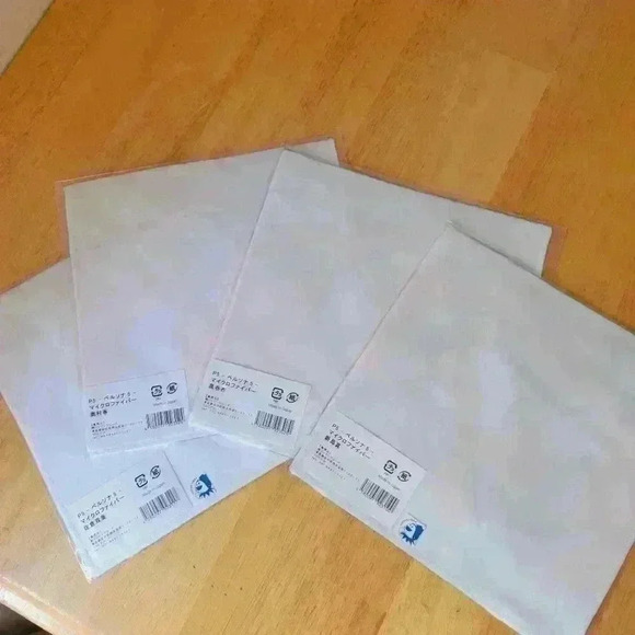 AUTHENTIC P5 - Shin Megami Tensei: Persona 5 - Micro Fiber Towel Main Character - Picture 7 of 9